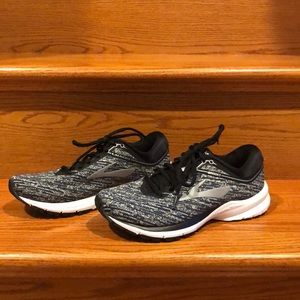 Brooks Launch 5 Sneakers